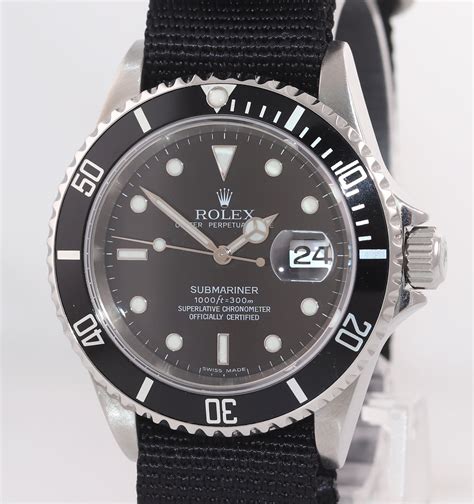 Rolex Submariner Date 16610 40mm Stainless Steel Watch